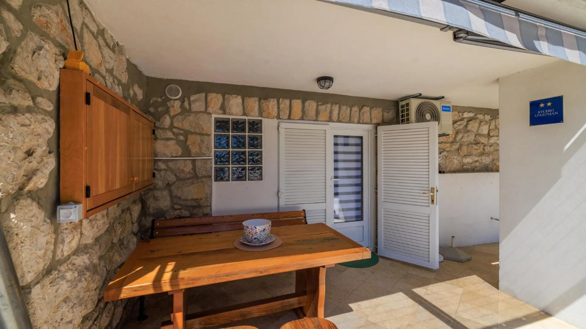 Marina Apartment Dramalj 0*,  Croatia